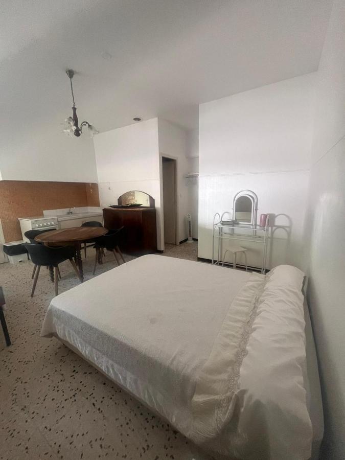 Appartement Studio Les Pieds Dans L'Eau アグド エクステリア 写真